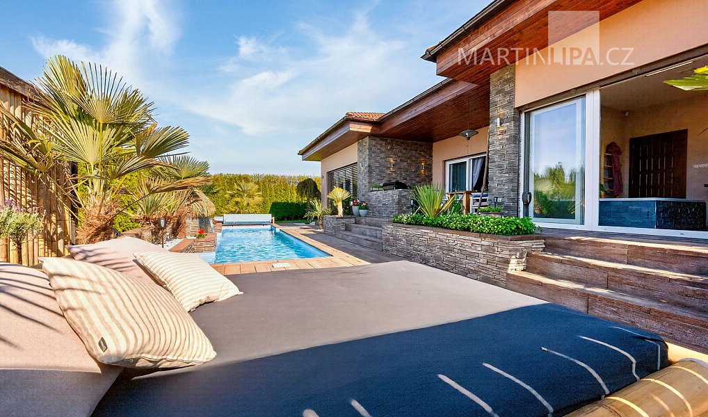 Prodej domu 258 m² s pozemkem 810 m², Veleň – náhled fotky 22