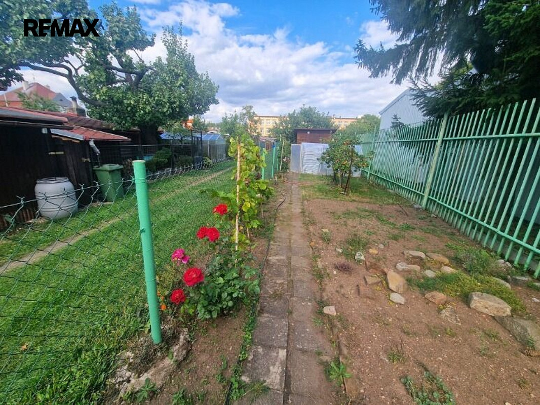 Prodej zahrady 250 m² – fotografie 2