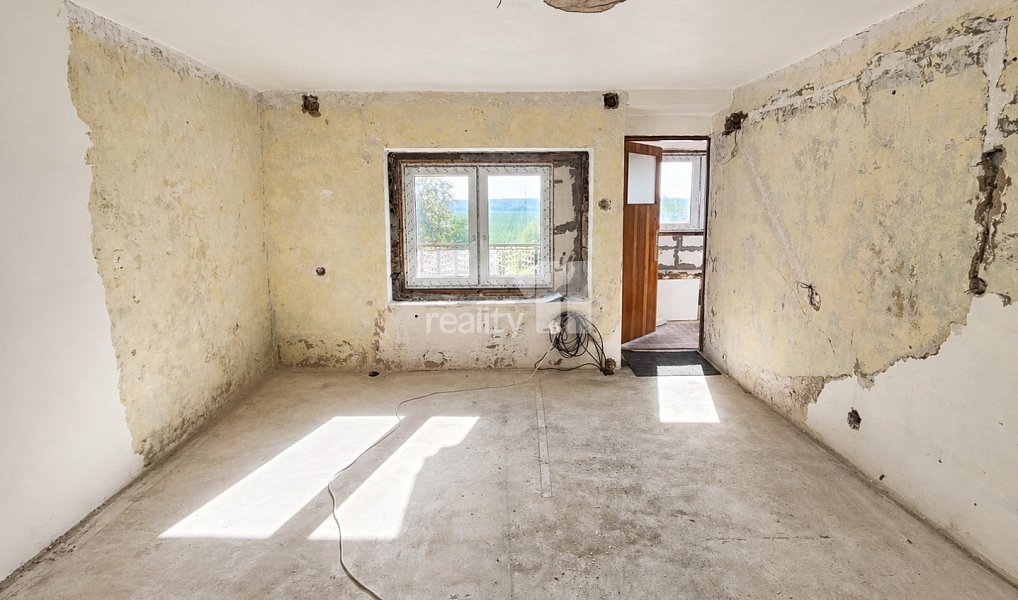 Prodej domu 206 m² s pozemkem 750 m², Křičeň – náhled fotky 28