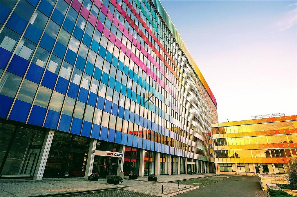 Pronájem obchodních prostor 70 m²