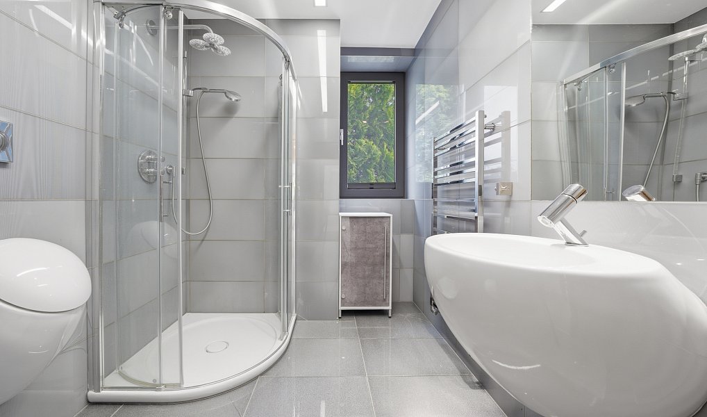 Prodej domu 252 m² s pozemkem 4 031 m², Fryšták – náhled fotky 12