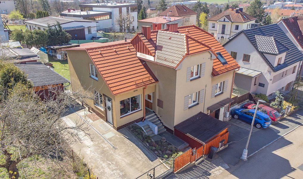 Prodej domu 300 m² s pozemkem 788 m², Klatovy – náhled fotky 2