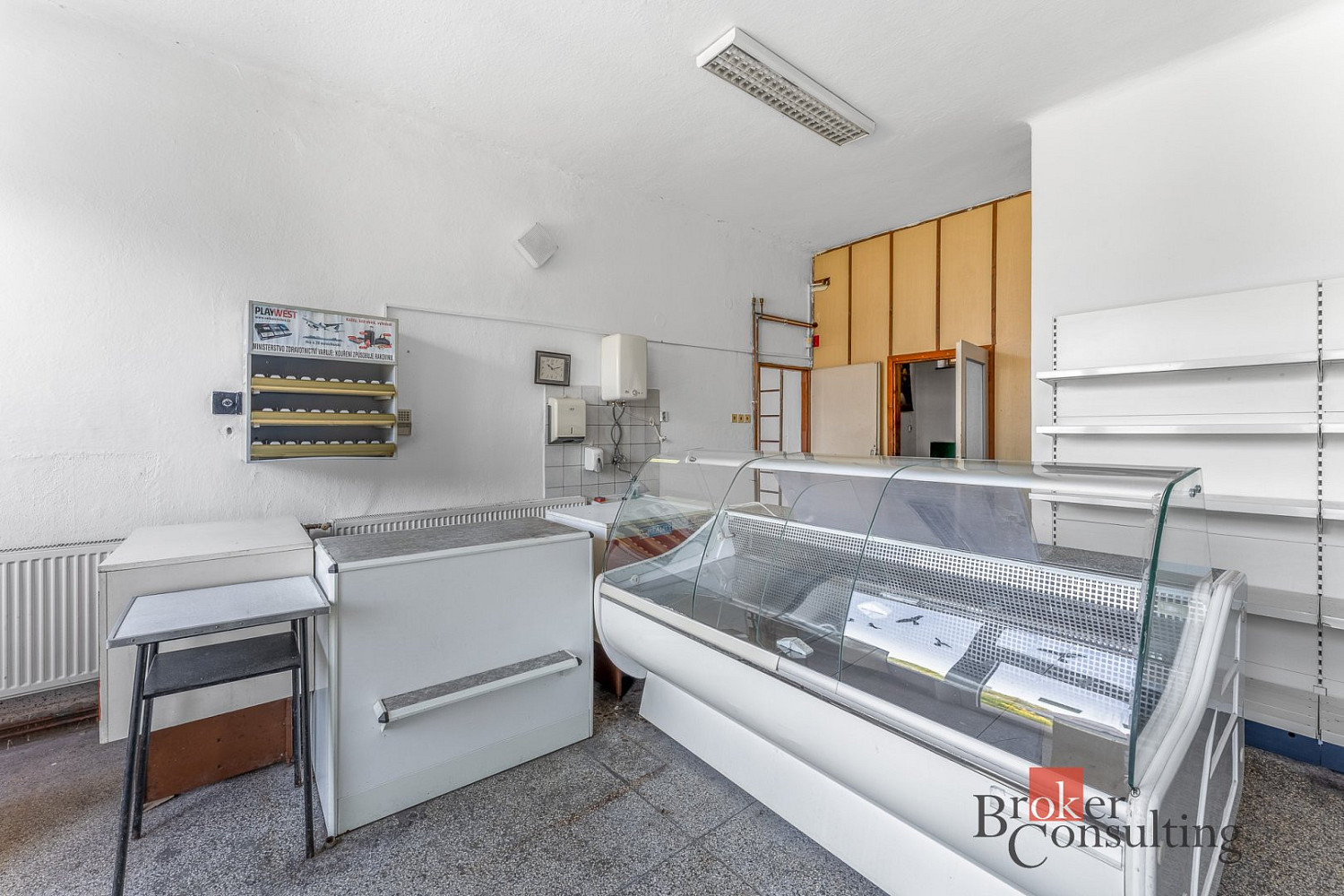 Prodej obchodních prostor 141 m² – fotografie 4