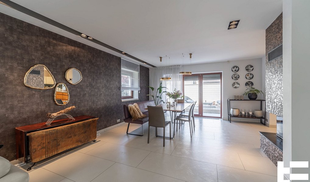 Prodej domu 227 m² s pozemkem 513 m², Zeleneč – náhled fotky 41