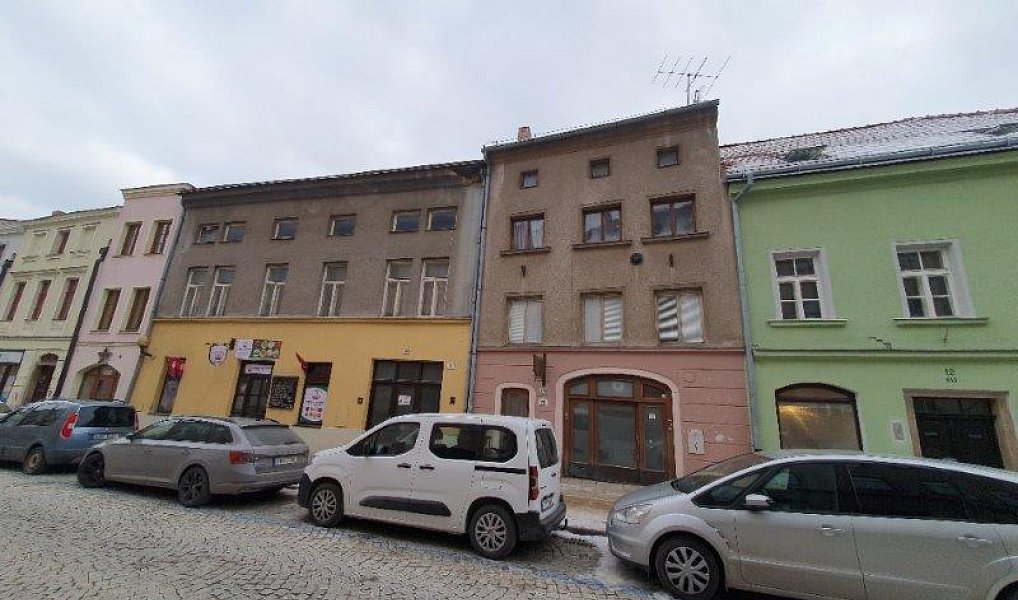 Prodej domu 300 m² s pozemkem 150 m², Jihlava – náhled fotky 27