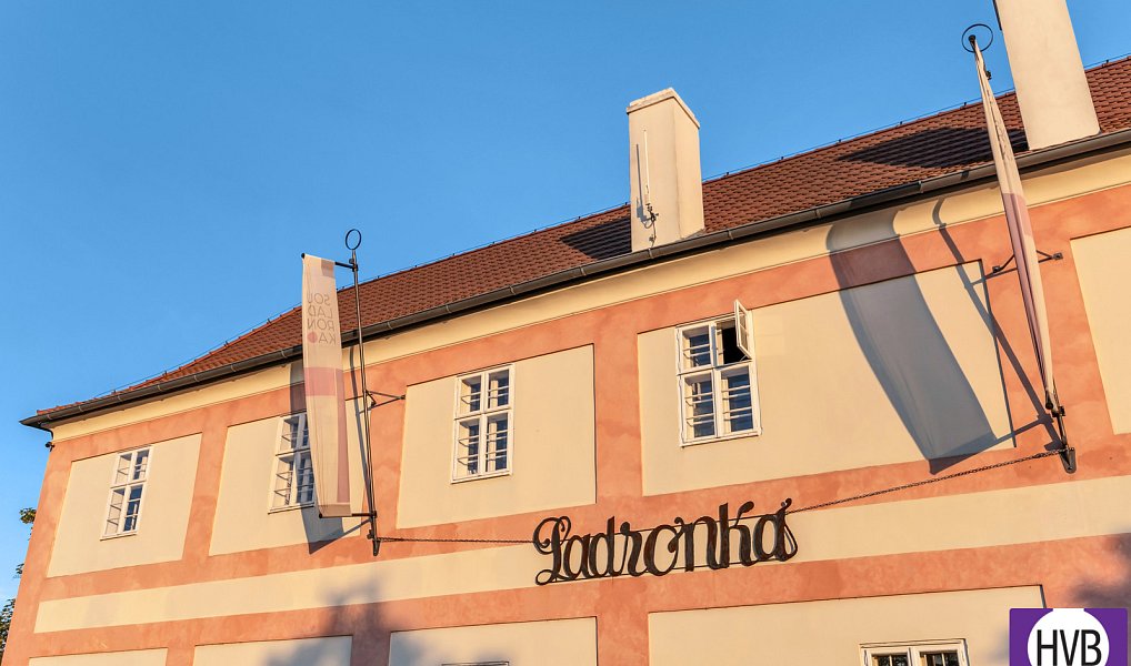 Prodej bytu 4+1 87 m², Praha – náhled fotky 20
