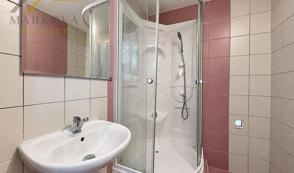 Prodej bytu 3+1 73 m², Týn nad Vltavou – náhled fotky 8