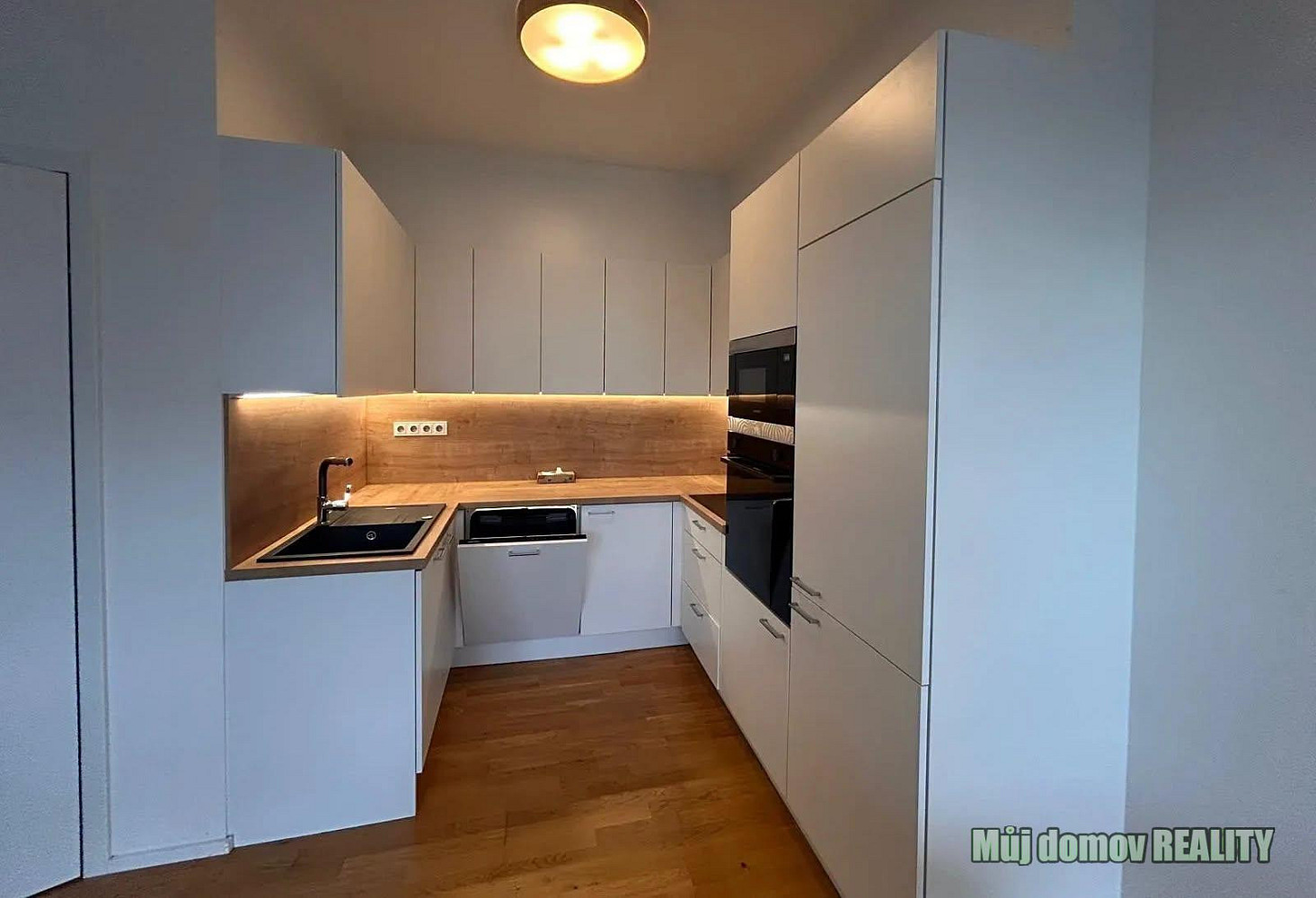 Pronájem bytu 2+kk 53 m²