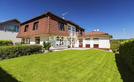 Pronájem domu 365 m² s pozemkem 539 m², V březinkách, Praha 6 - Nebušice