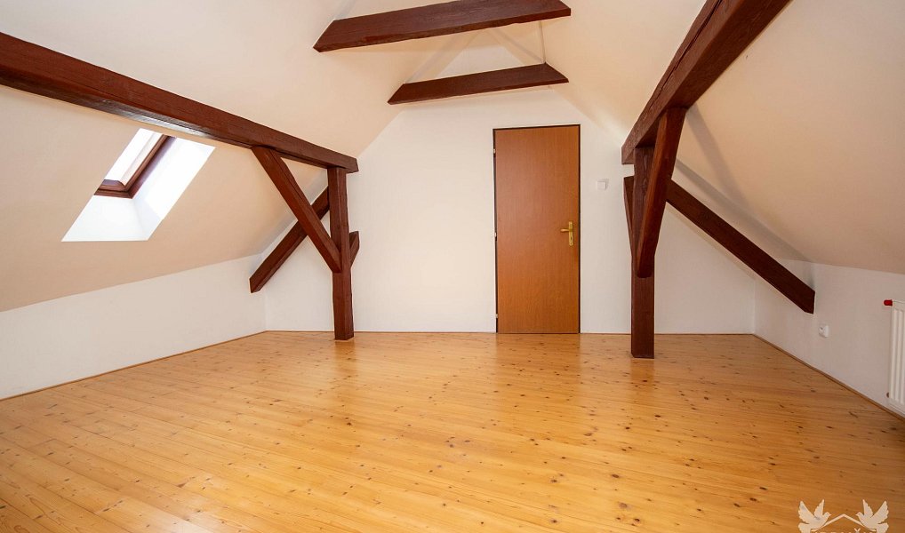 Prodej domu 192 m² s pozemkem 289 m², Mutěnice – náhled fotky 11