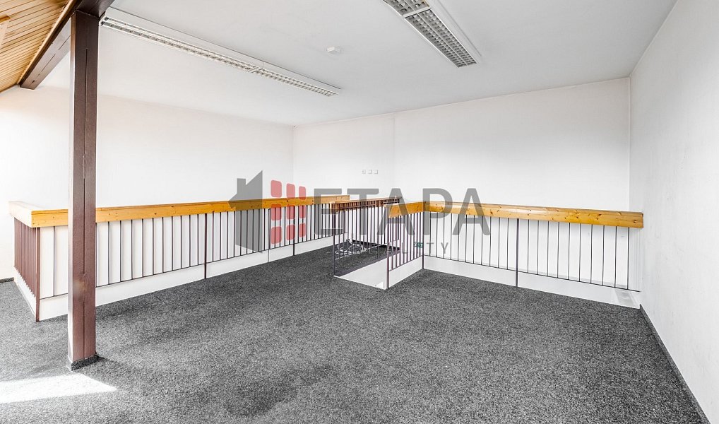 Prodej obchodních prostor 902 m², České Budějovice – náhled fotky 10