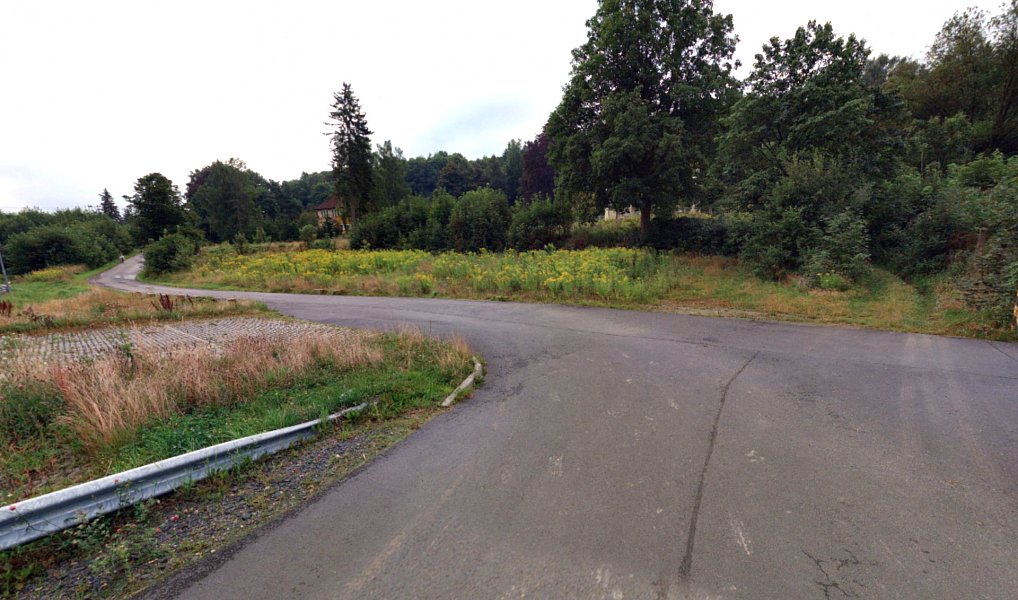 Prodej komerčního pozemku 2 567 m², Plesná – náhled fotky 7
