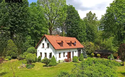 Prodej domu 190 m² s pozemkem 6 576 m², Horní Řasnice, okres Liberec