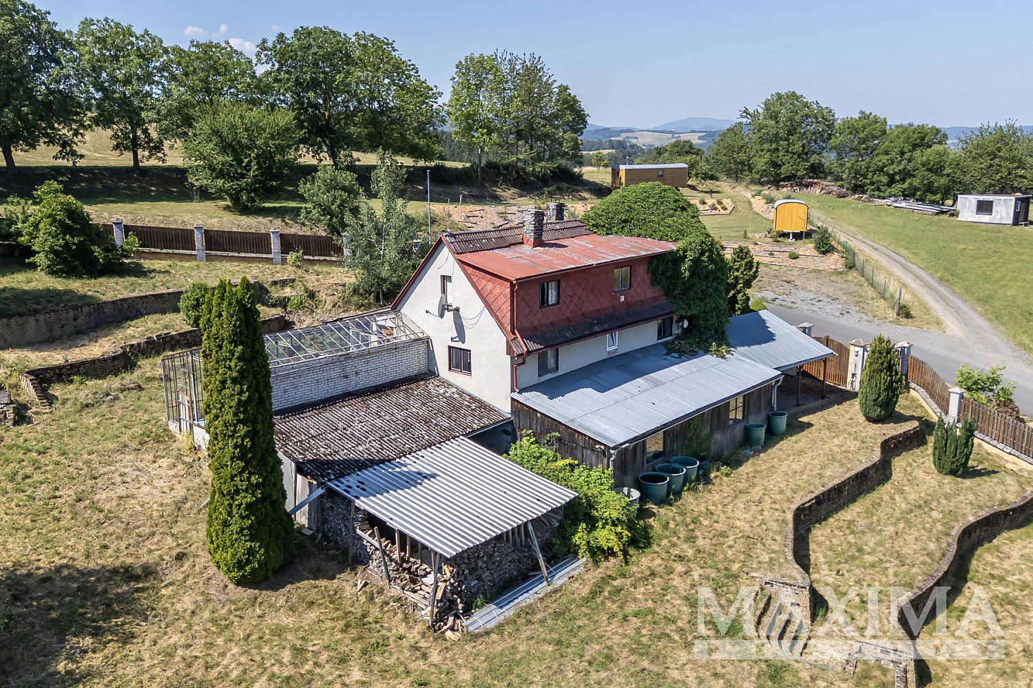Prodej domu 140 m² s pozemkem 1 909 m²