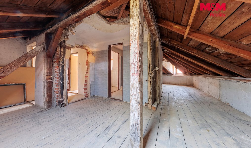 Prodej domu 206 m² s pozemkem 175 m², Kynšperk nad Ohří – náhled fotky 4