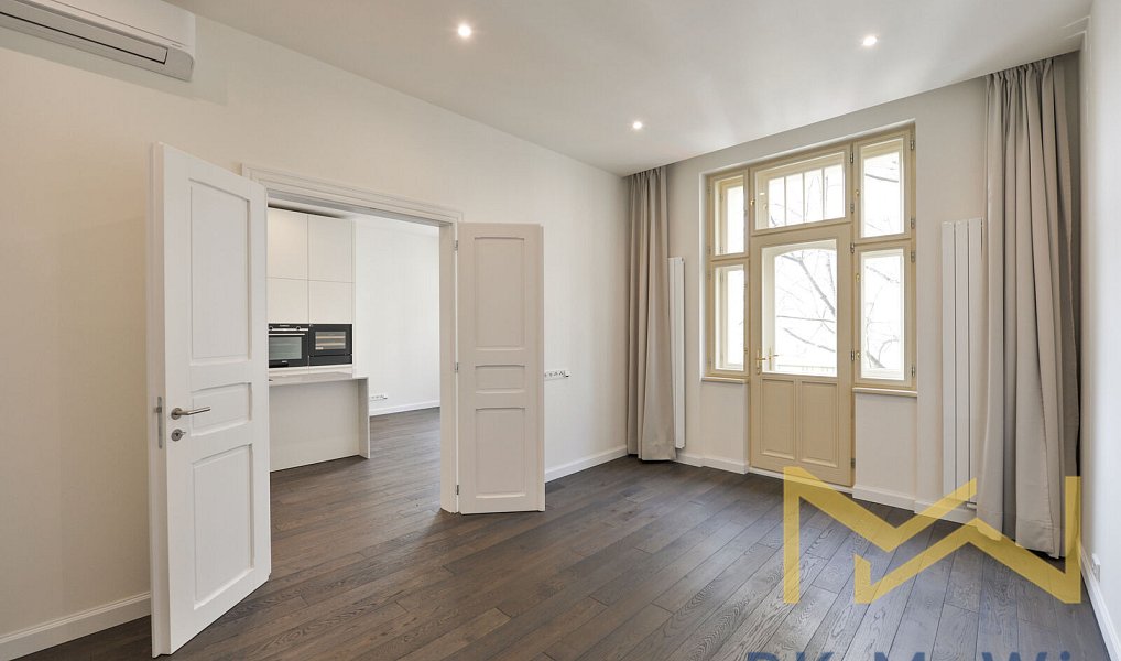 Pronájem bytu 4+kk 137 m², Praha – náhled fotky 3