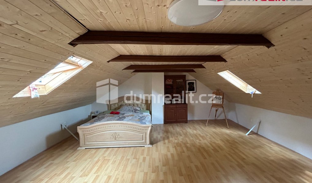 Prodej domu 240 m² s pozemkem 2 614 m², Chlístovice – náhled fotky 19