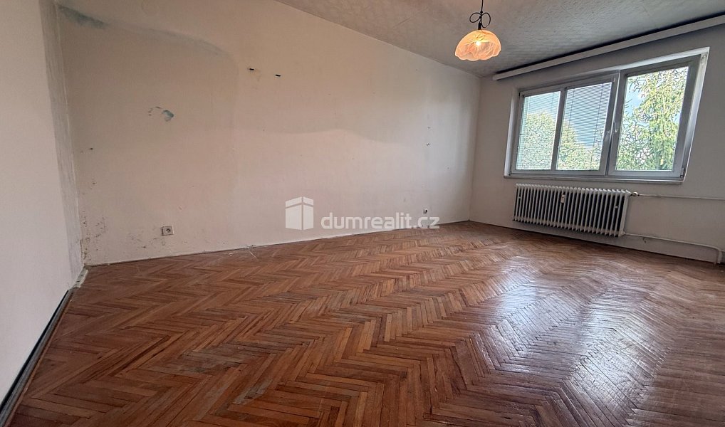 Prodej bytu 3+1 80 m², Uherský Ostroh – náhled fotky 8