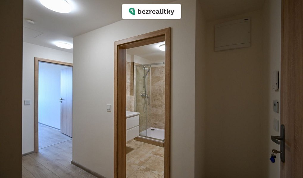 Prodej bytu 2+kk 60 m², Praha – náhled fotky 18