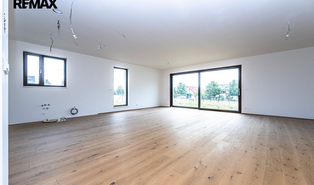 Prodej domu 195 m² s pozemkem 1 192 m², Vysoký Újezd – náhled fotky 10