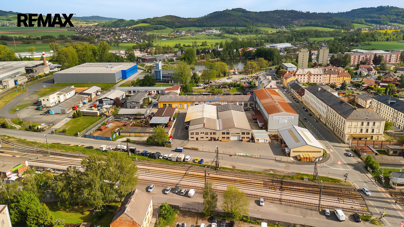 Pronájem skladovacích prostor 1 500 m² – fotografie 2