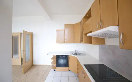 Pronájem bytu 3+kk 65 m², náměstí Míru, Zruč nad Sázavou, okres Kutná Hora