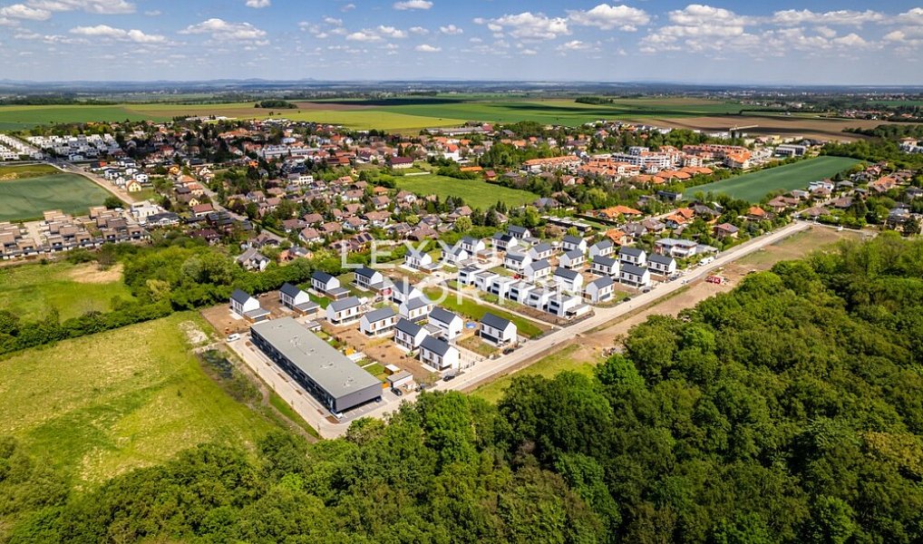 Prodej domu 182 m² s pozemkem 701 m², Přezletice – náhled fotky 9