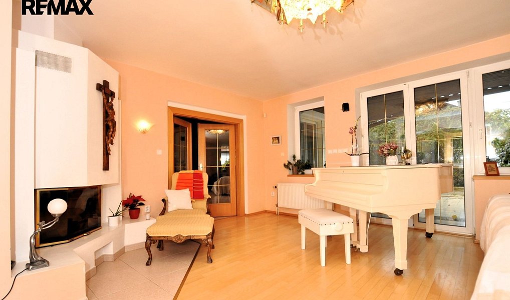 Prodej domu 950 m² s pozemkem 2 940 m², Přibyslav – náhled fotky 18