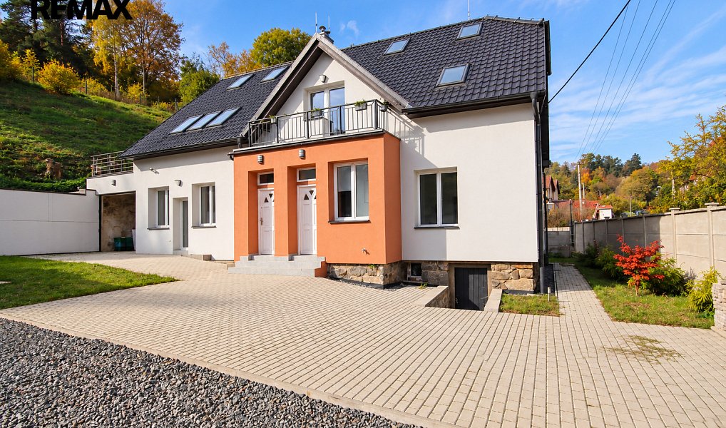 Prodej domu 272 m² s pozemkem 143 m², Jílové u Prahy – náhled fotky 11