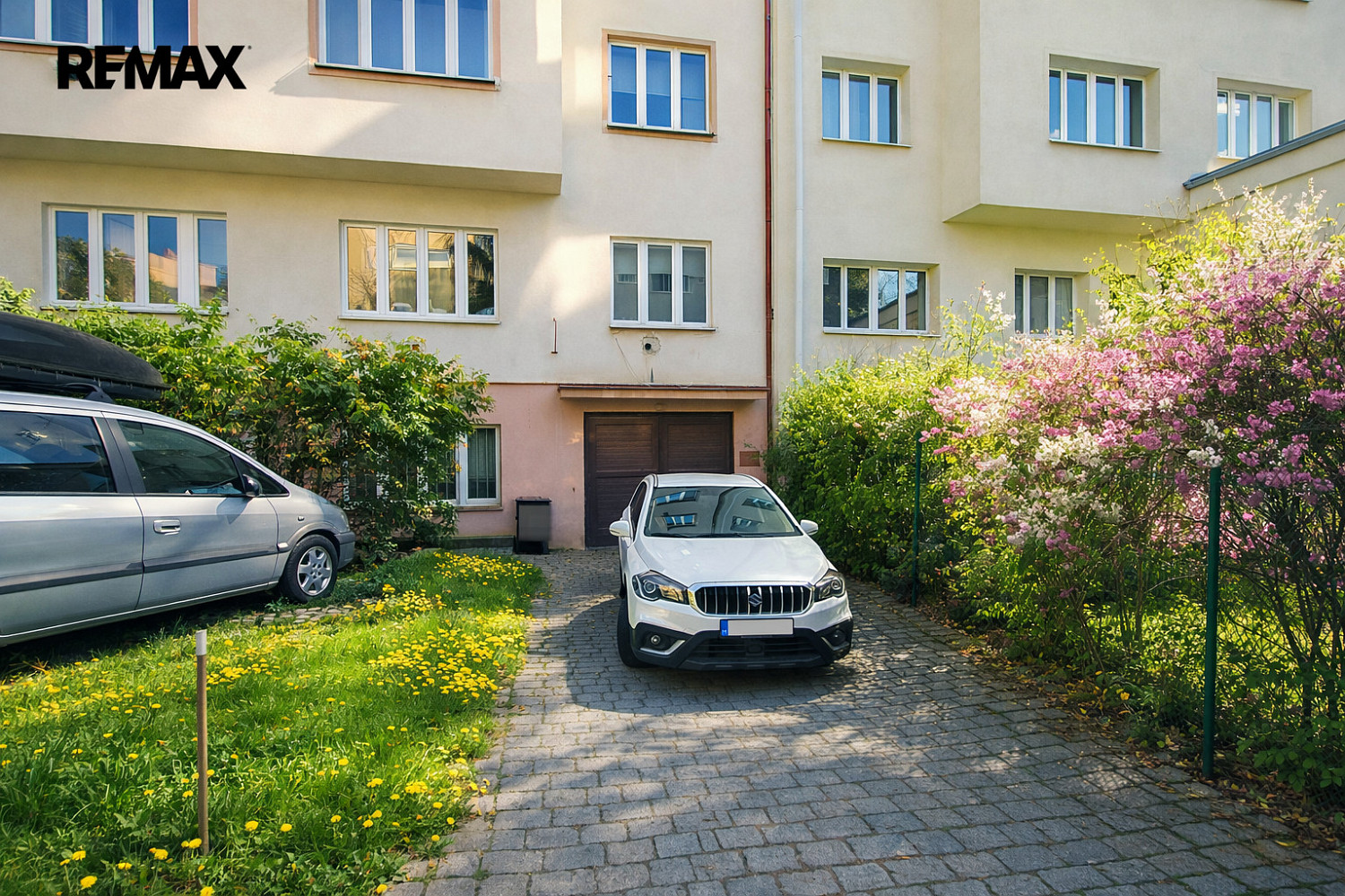 Prodej garáže 16,7 m2, praha 6 břevnov, ul. nad kajetánkou — photo 4
