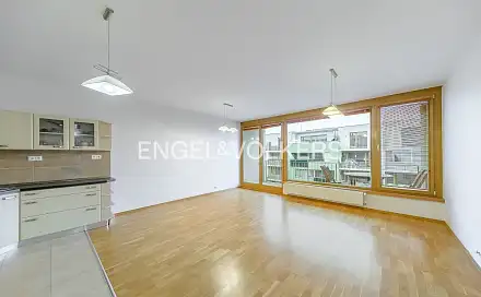 Pronájem bytu 3+kk 86 m²