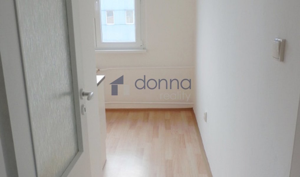 Pronájem bytu 2+1 52 m², Praha – náhled fotky 6