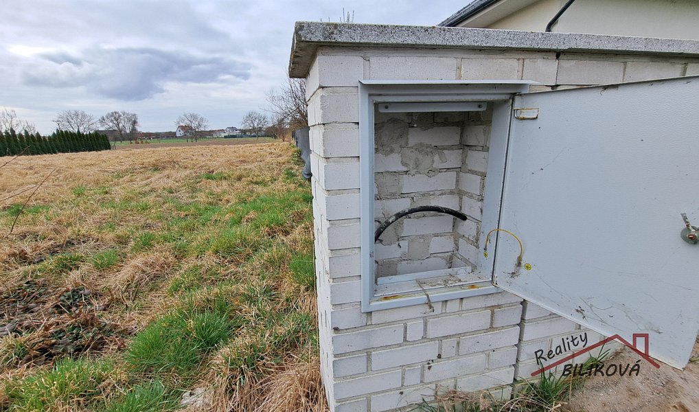 Prodej stavebního pozemku 1 200 m², Kostelní Hlavno – náhled fotky 5
