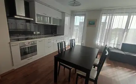 Pronájem bytu 2+kk 56 m²
