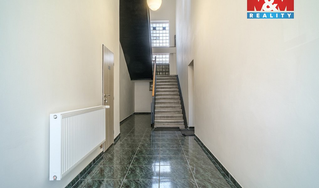 Prodej obchodních prostor 1 200 m², Kadaň – náhled fotky 23