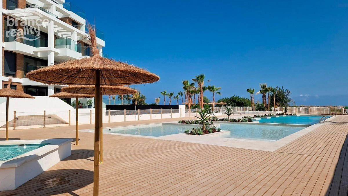 Piso 4+kk – Dénia, Urb. Flamingo, les Marines - Vista 3