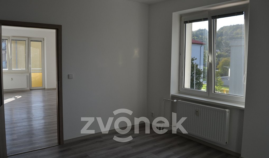 Pronájem bytu 2+1 56 m², Vsetín – náhled fotky 6