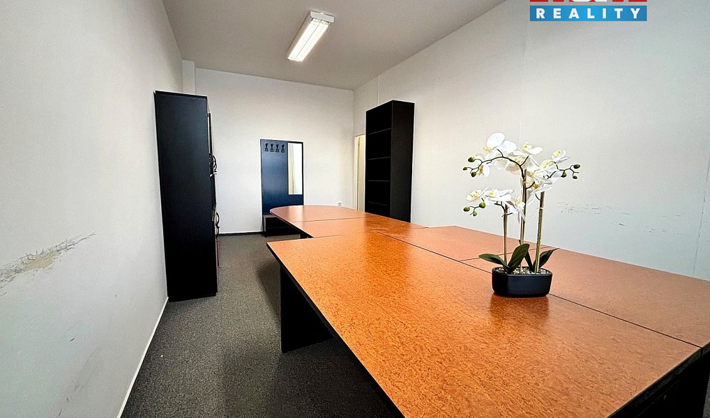Pronájem kanceláře 55 m², České Budějovice – náhled fotky 3