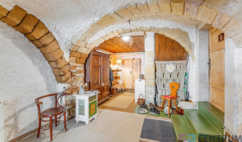 Prodej domu 265 m² s pozemkem 1 648 m², Šimonovice – náhled fotky 3