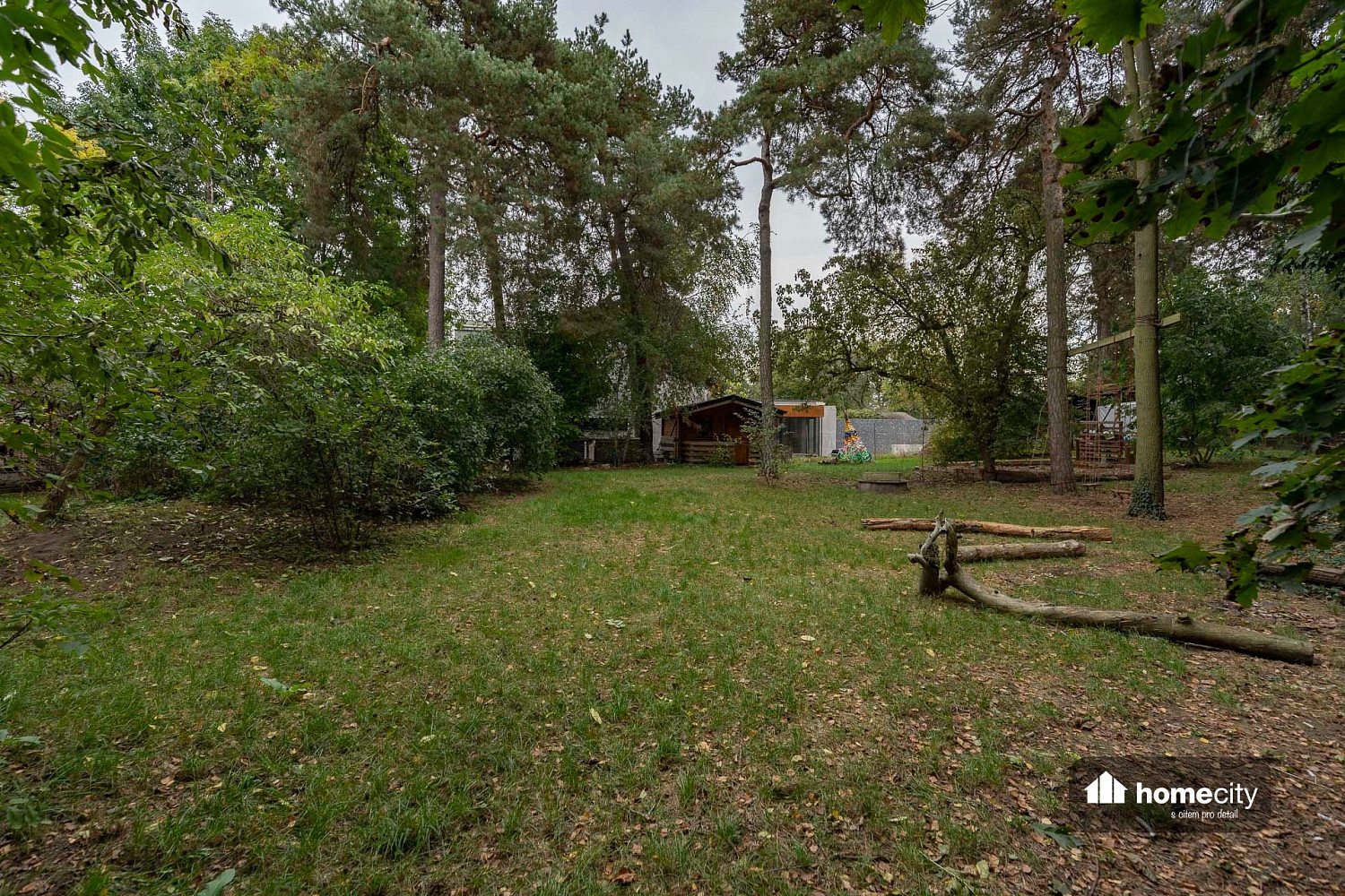 Prodej stavebního pozemku 1 599 m²