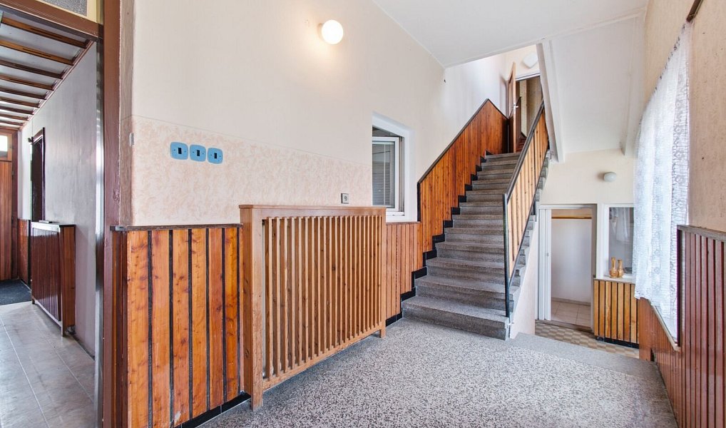 Prodej domu 195 m² s pozemkem 708 m², Kotvrdovice – náhled fotky 10