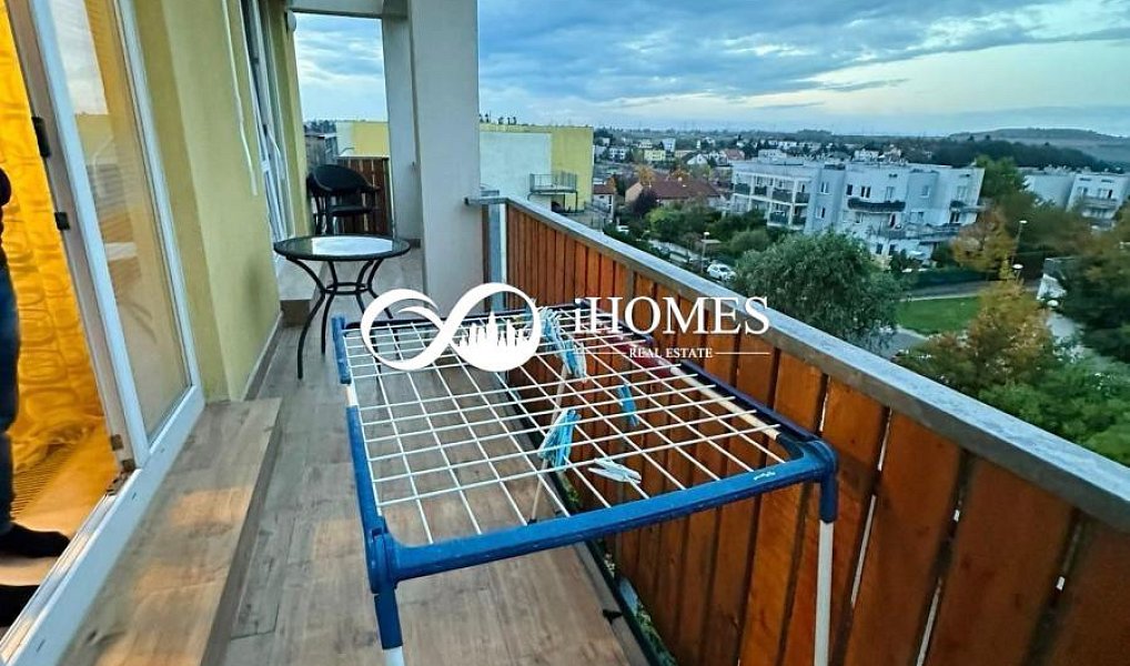 Pronájem bytu 2+kk 68 m², Praha – náhled fotky 2