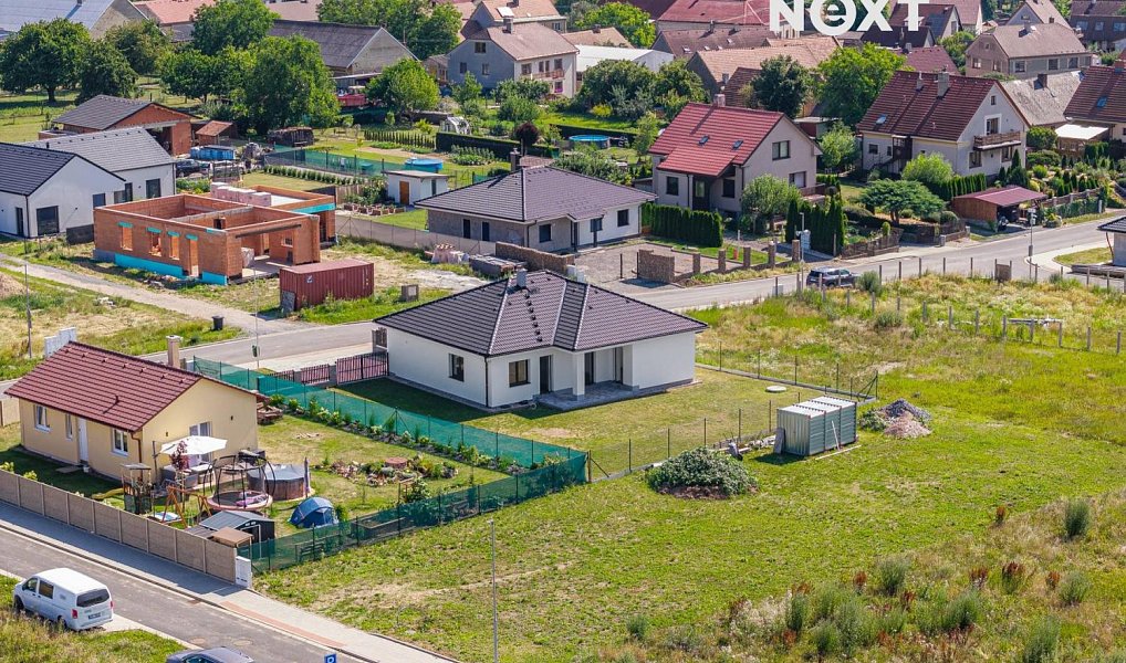Prodej domu 113 m² s pozemkem 718 m², Stolany – náhled fotky 22