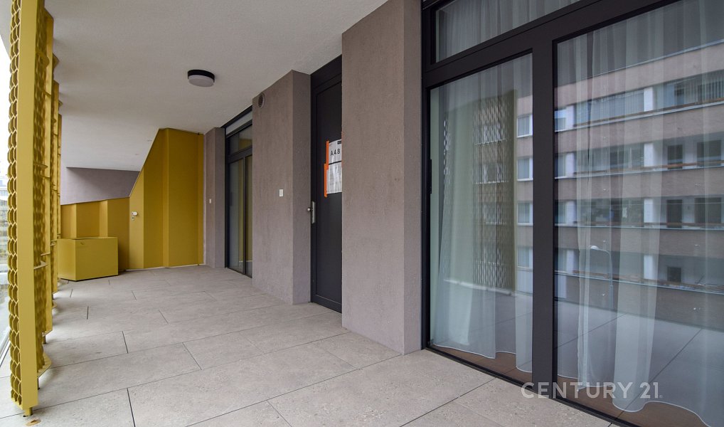 Pronájem bytu 3+kk 101 m², Praha – náhled fotky 17