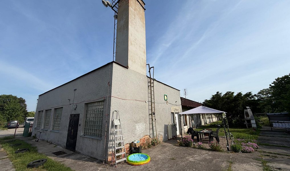Prodej obchodních prostor 2 560 m², Libčeves – náhled fotky 9