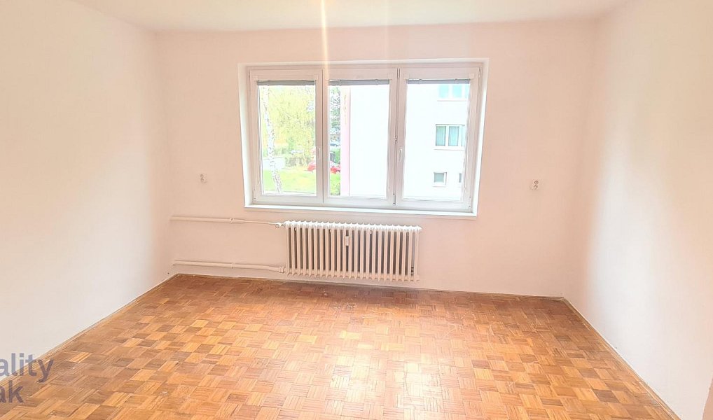 Prodej bytu 3+1 65 m², Břeclav – náhled fotky 4