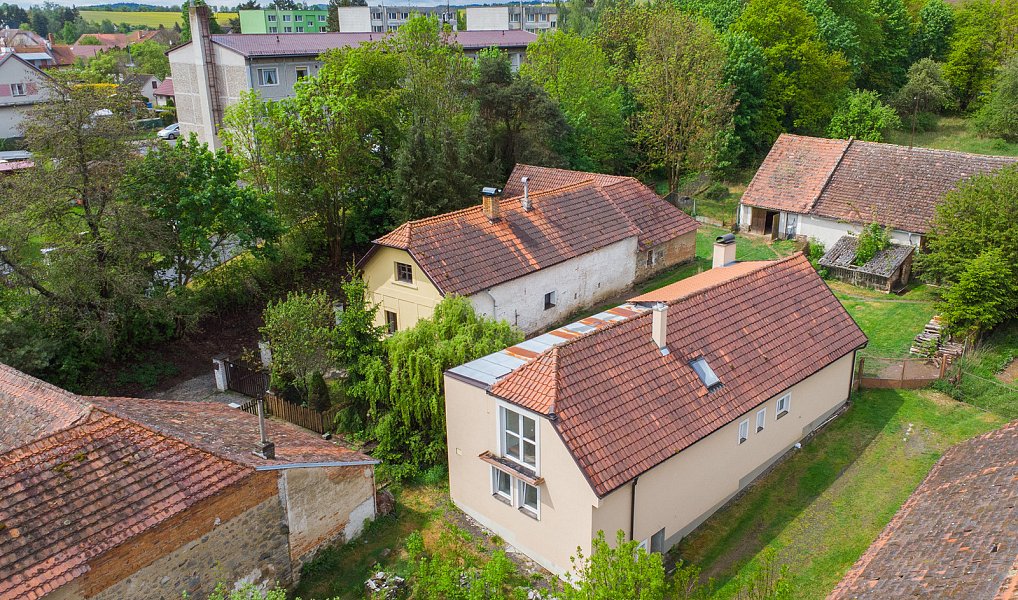 Prodej domu 207 m² s pozemkem 1 227 m², Lnáře – náhled fotky 37