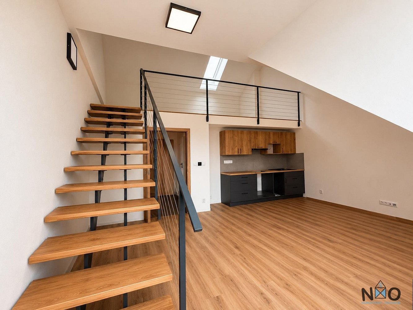 Pronájem bytu 1+kk 54 m²