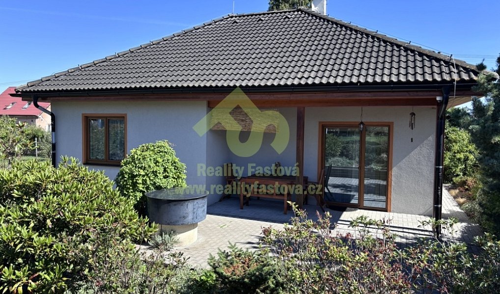 Prodej domu 65 m² s pozemkem 549 m², Dolní Lukavice – náhled fotky 2