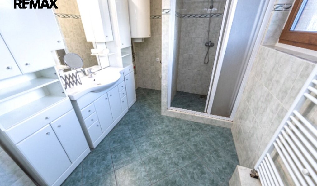 Prodej domu 182 m² s pozemkem 957 m², Kamenice – náhled fotky 9